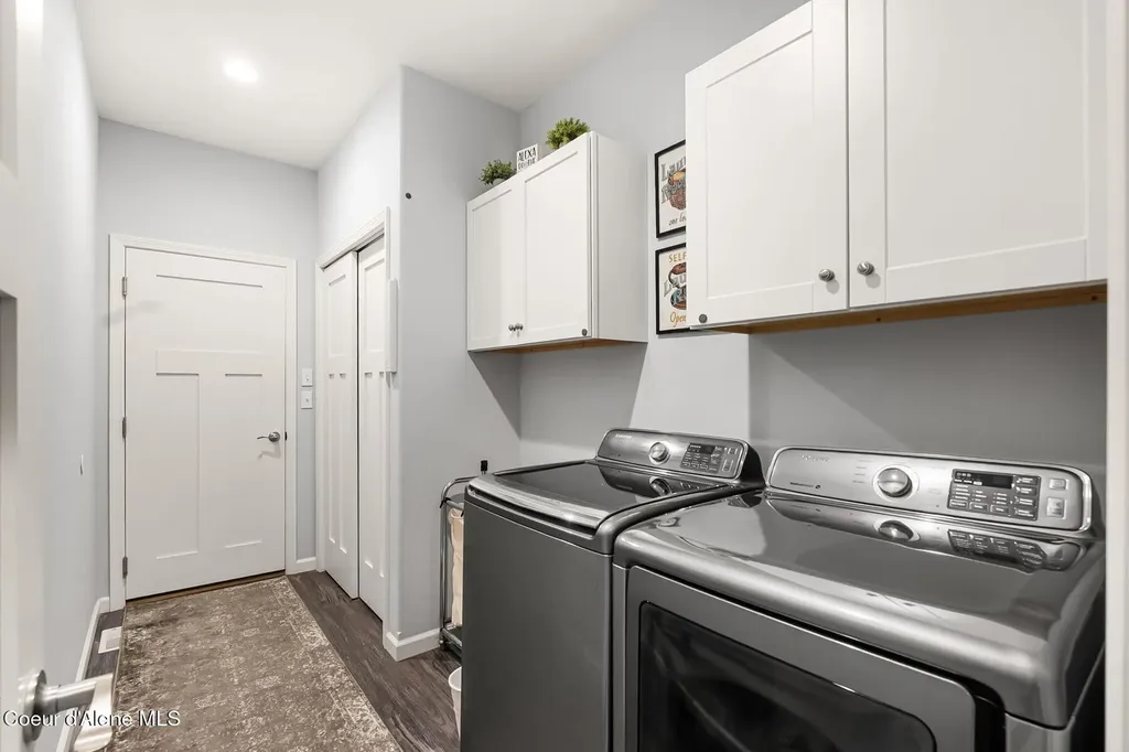 195 Carnelian Avenue Ponderay ID 83852