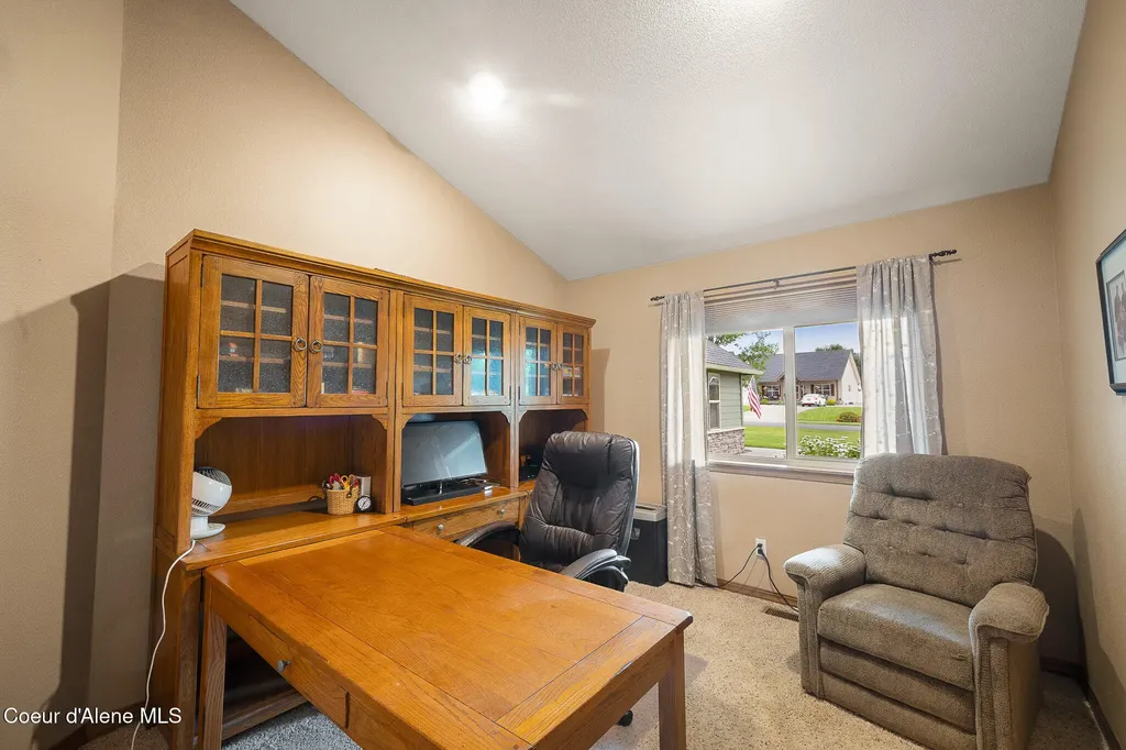 2899 N Radiant Star Road Post Falls ID 83854