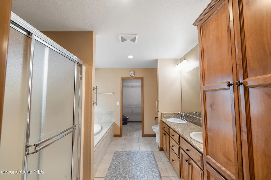 2899 N Radiant Star Road Post Falls ID 83854