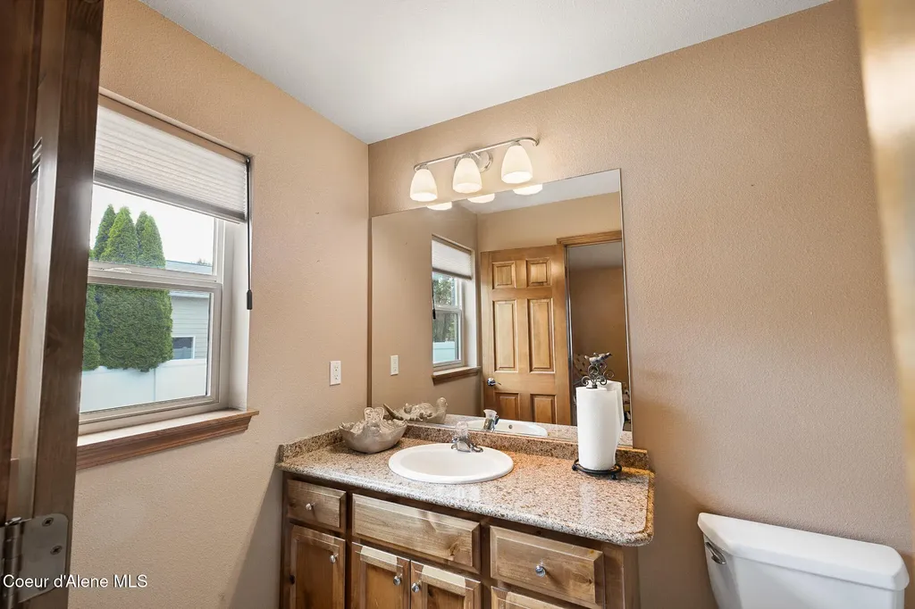 2899 N Radiant Star Road Post Falls ID 83854