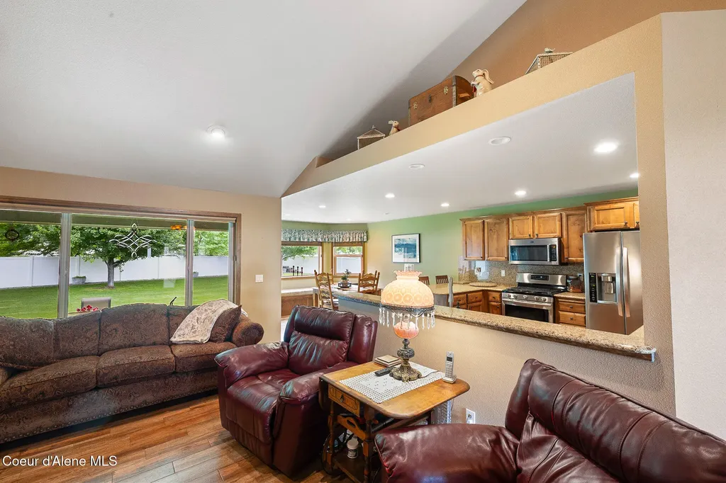 2899 N Radiant Star Road Post Falls ID 83854