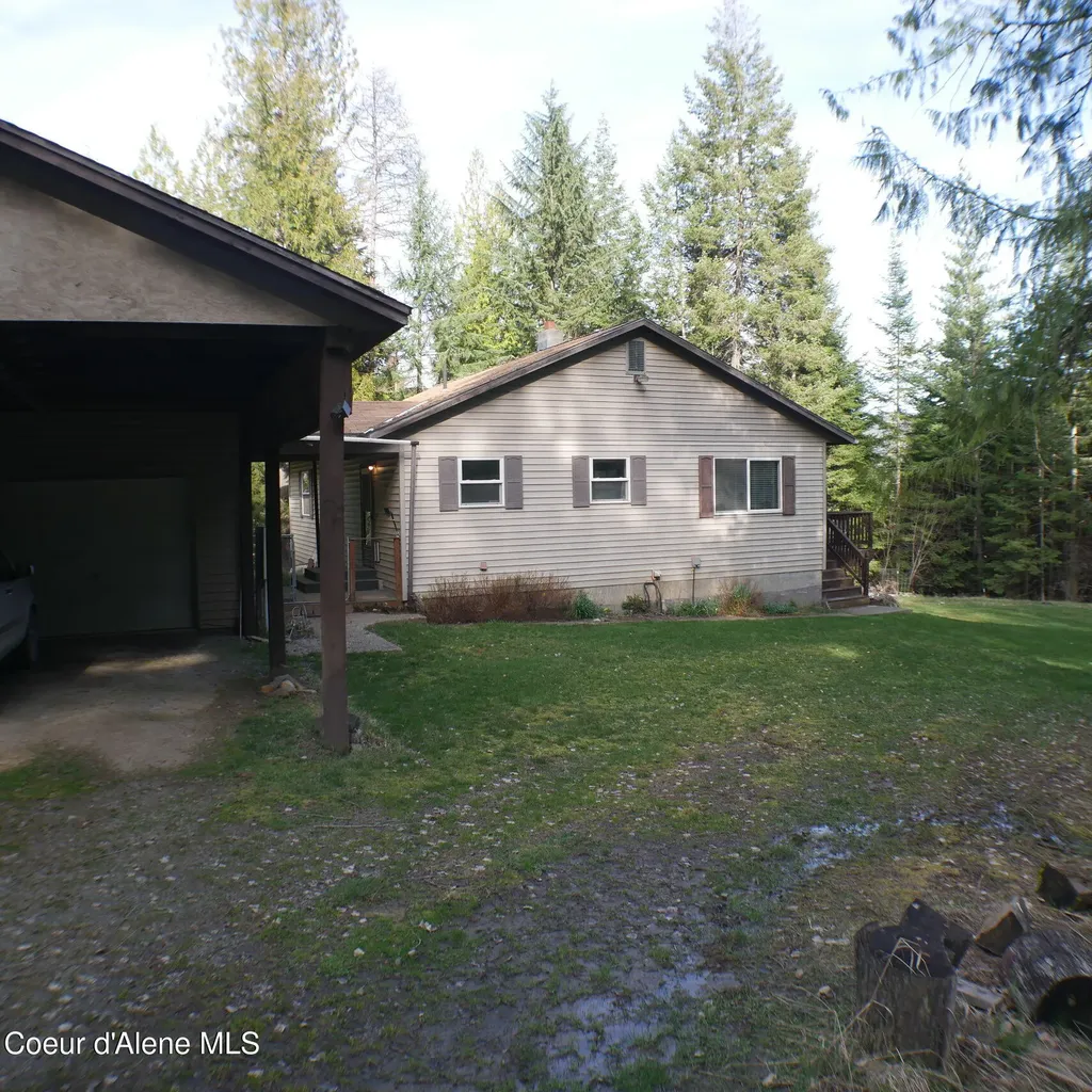 290 Stony Ridge Lane St. Maries ID 83861