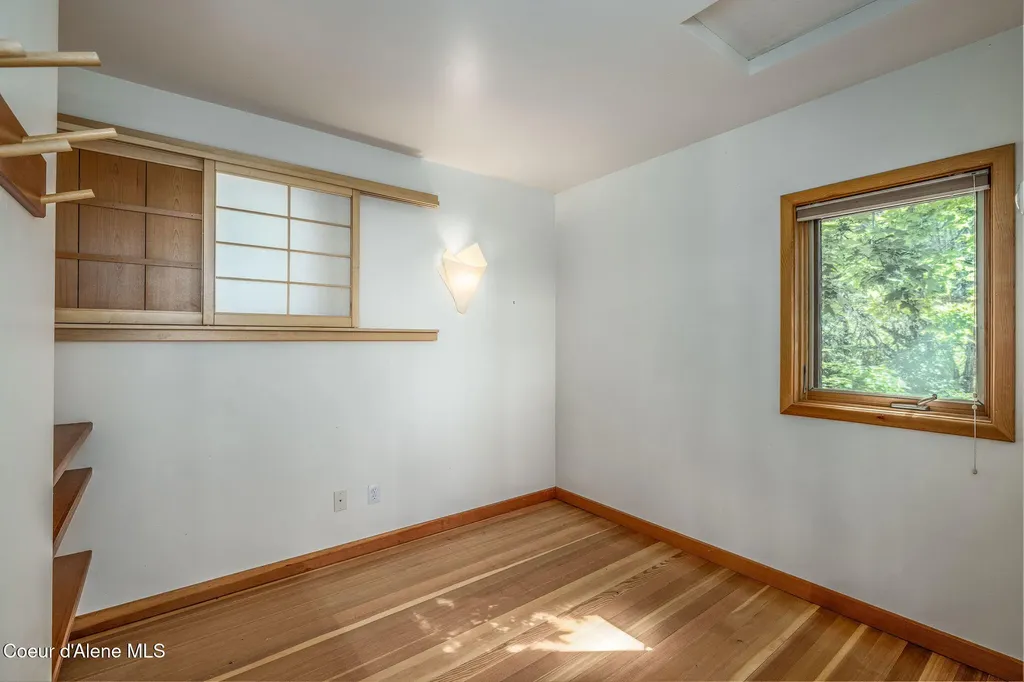 3463 E Sunset Drive Harrison ID 83833