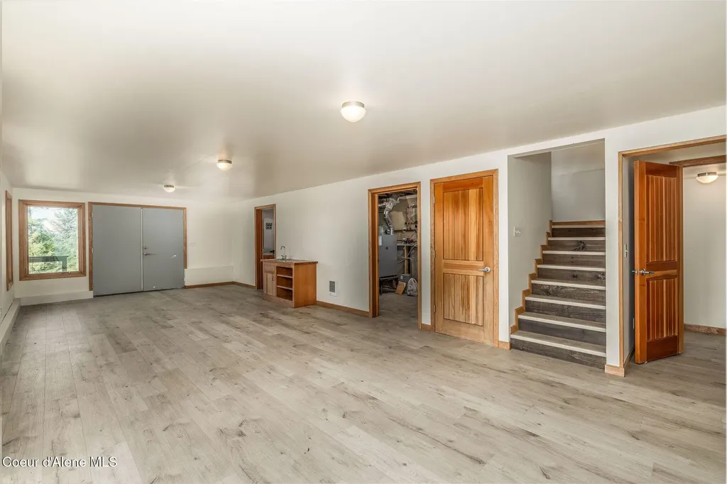 3463 E Sunset Drive Harrison ID 83833