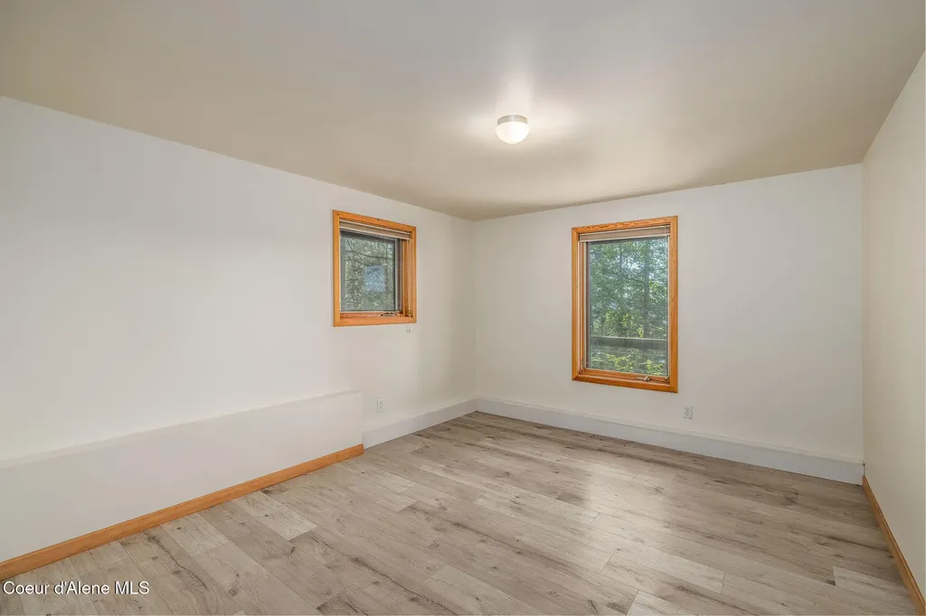 3463 E Sunset Drive Harrison ID 83833
