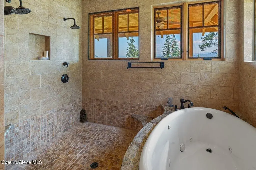 477 Big Pine Drive - 5.6 Acres Sagle ID 83860