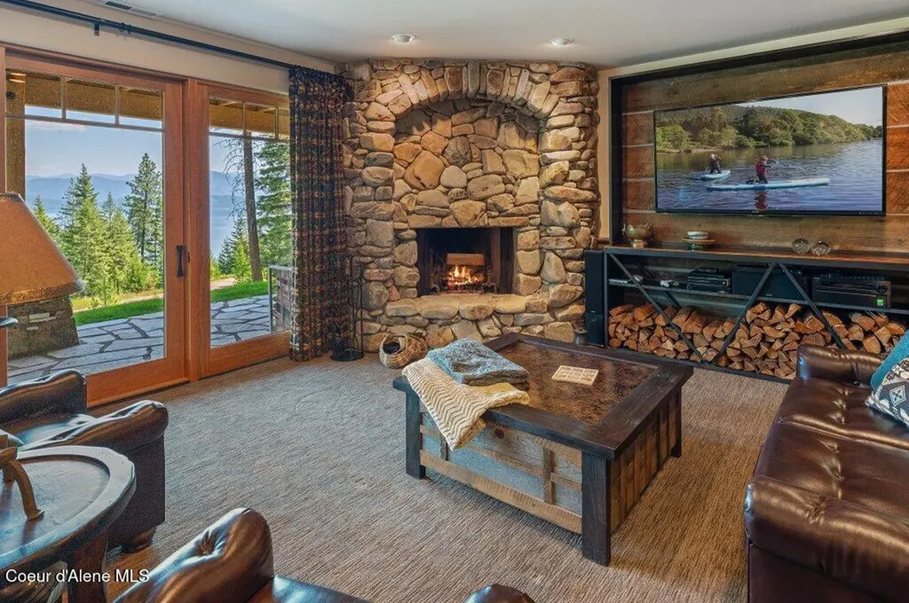 477 Big Pine Drive - 5.6 Acres Sagle ID 83860