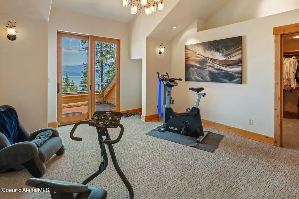 477 Big Pine Drive - 5.6 Acres Sagle ID 83860