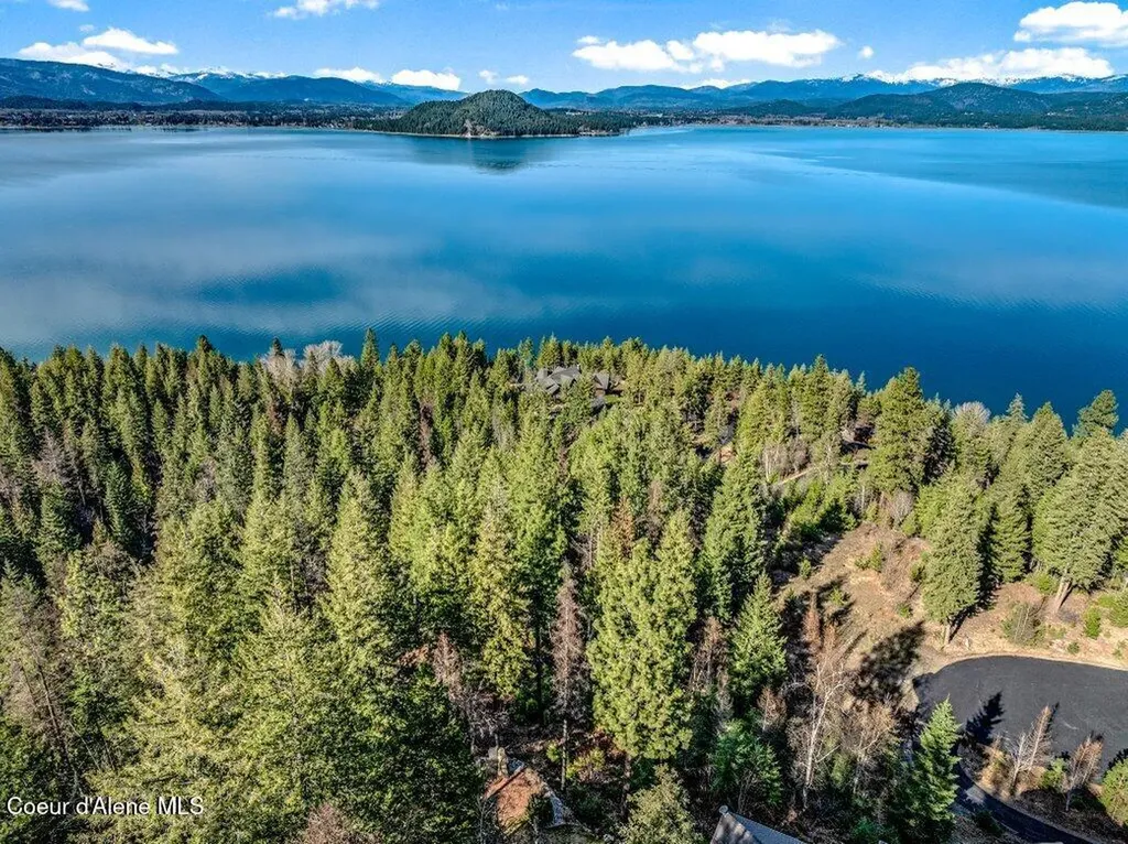 477 Big Pine Drive - 5.6 Acres Sagle ID 83860
