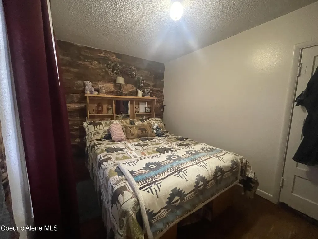 131 Electric Avenue Moyie Springs ID 83845