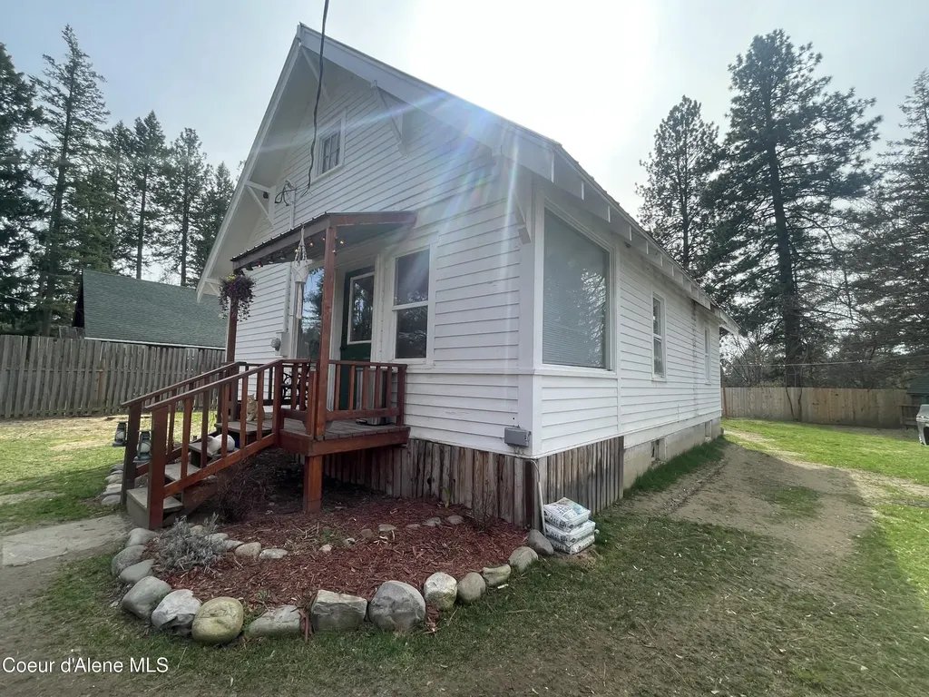 131 Electric Avenue Moyie Springs ID 83845