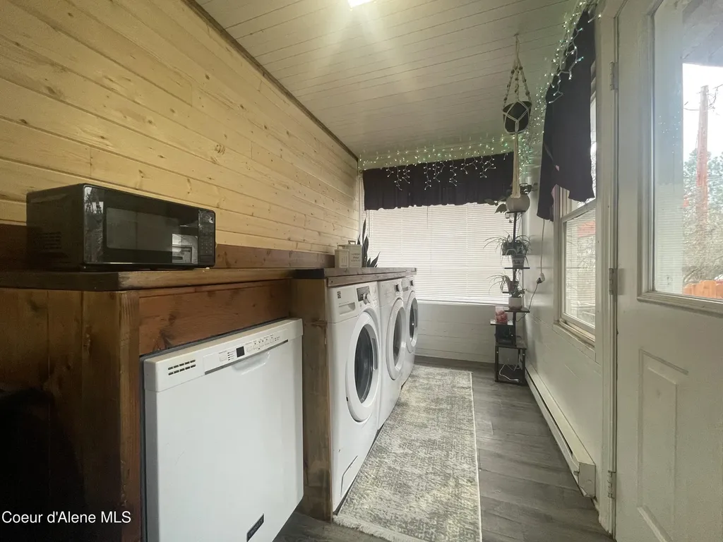 131 Electric Avenue Moyie Springs ID 83845