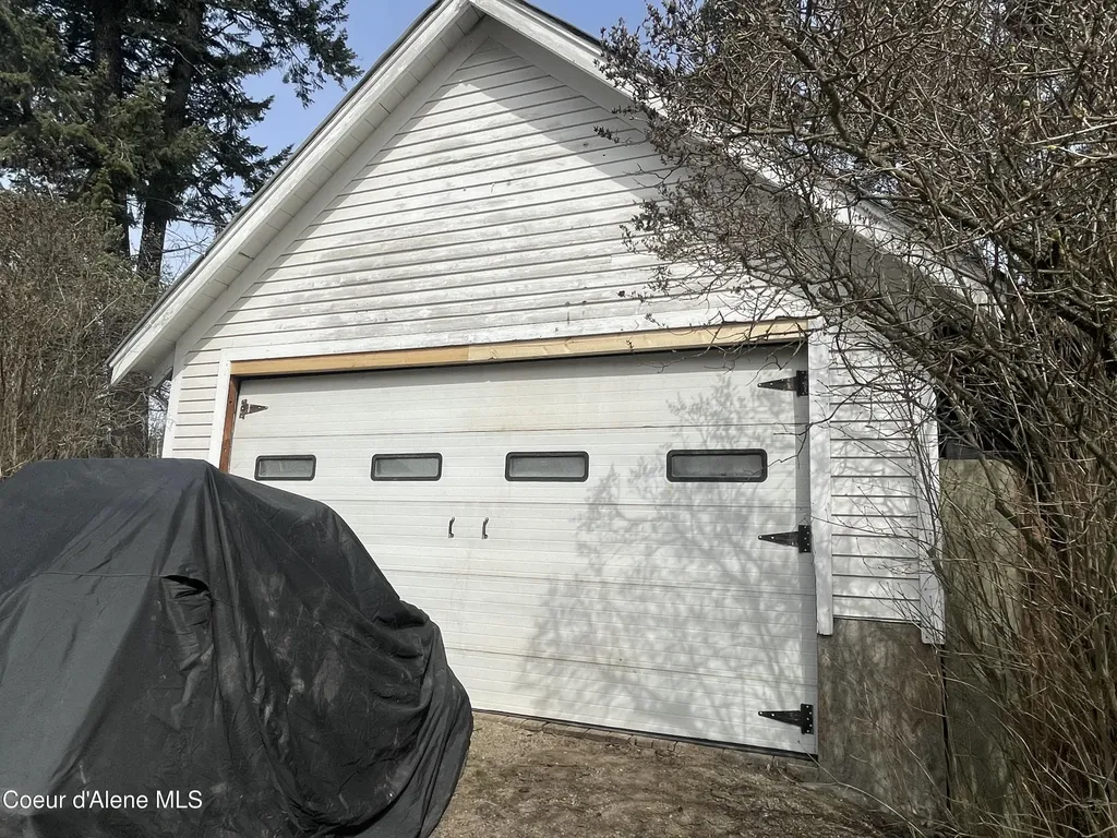 131 Electric Avenue Moyie Springs ID 83845