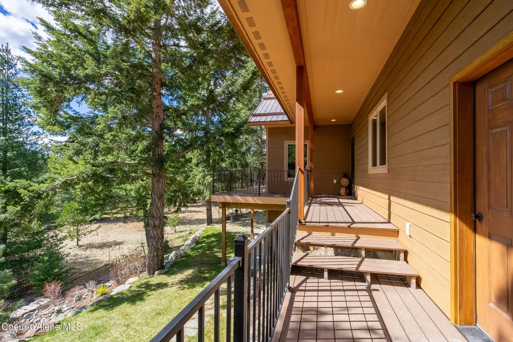 1029 Sun Valley Drive Careywood ID 83809