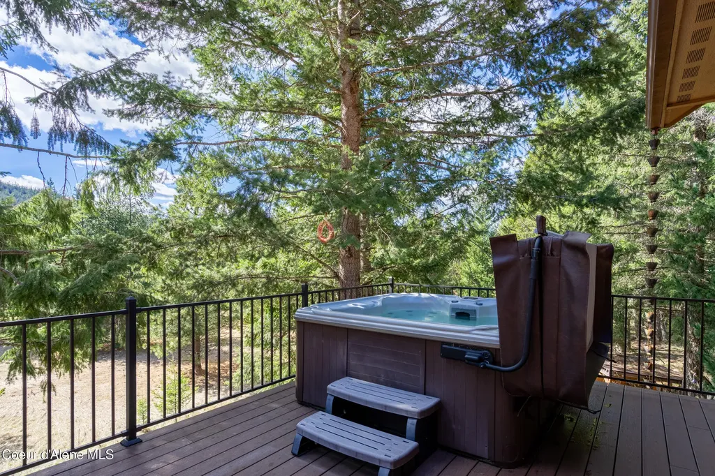 1029 Sun Valley Drive Careywood ID 83809