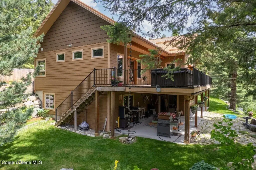 1029 Sun Valley Drive Careywood ID 83809