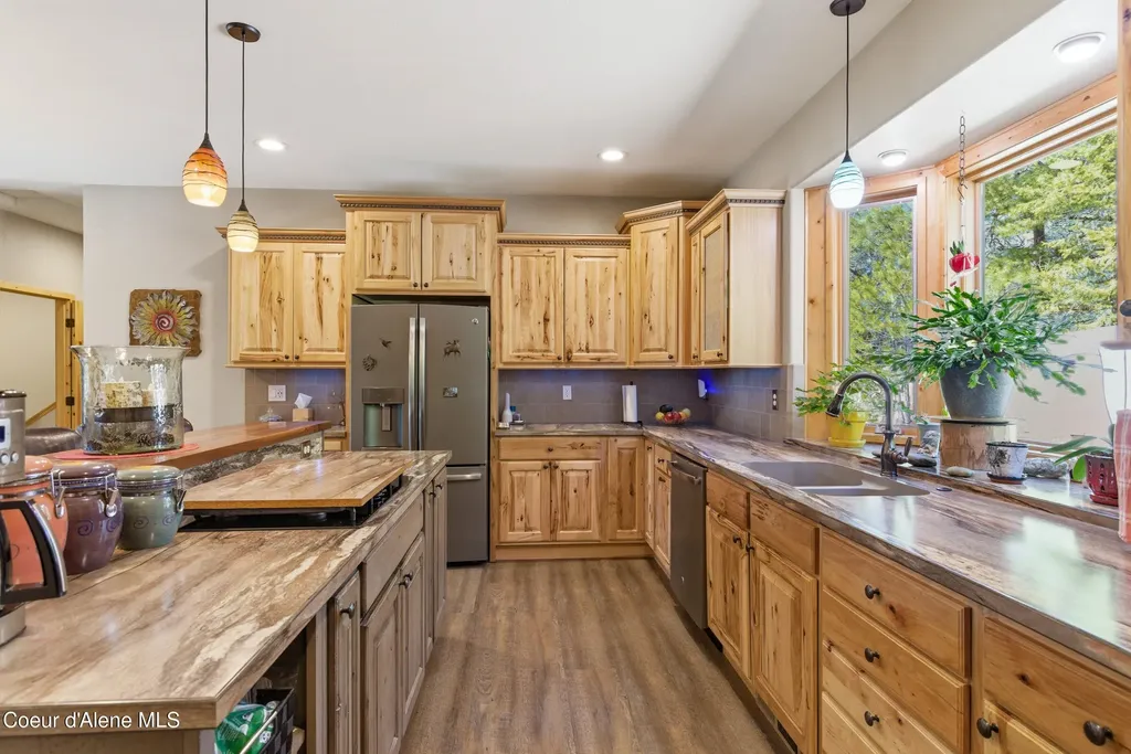 1029 Sun Valley Drive Careywood ID 83809