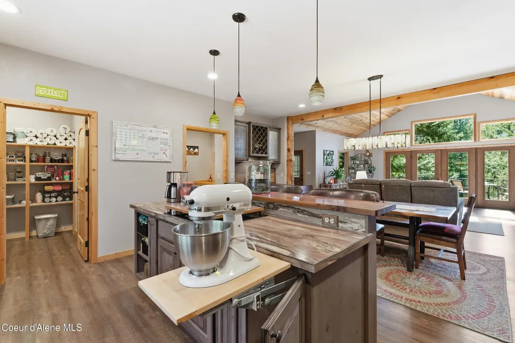 1029 Sun Valley Drive Careywood ID 83809