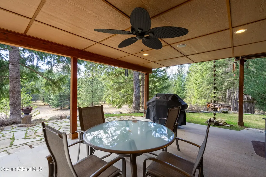 1029 Sun Valley Drive Careywood ID 83809