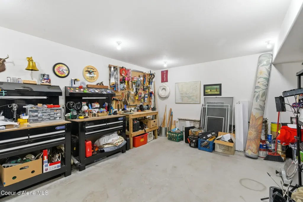 1029 Sun Valley Drive Careywood ID 83809