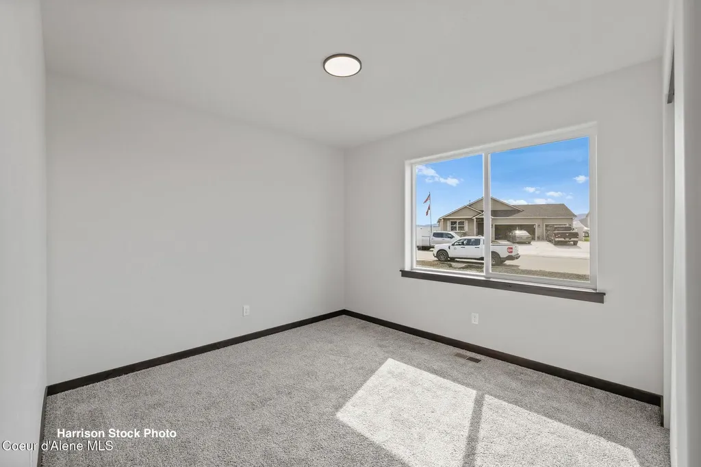 12182 N Lennon Lane Rathdrum ID 83858