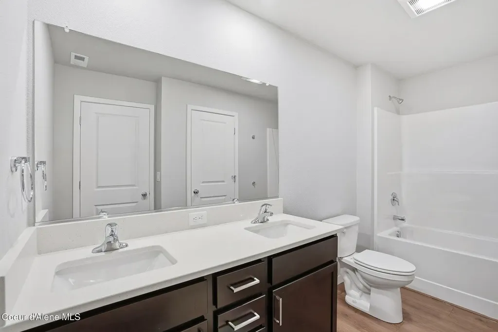 4491 E Culpeo Avenue Post Falls ID 83854