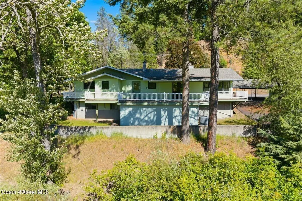 2035 St Joe River Road St. Maries ID 83861