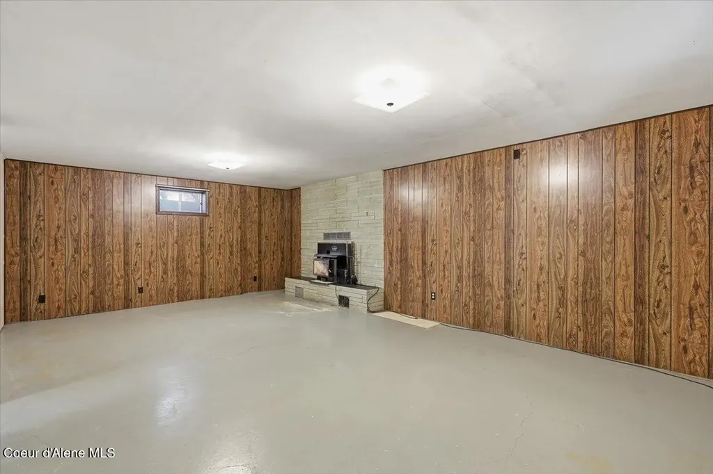 2035 St Joe River Road St. Maries ID 83861