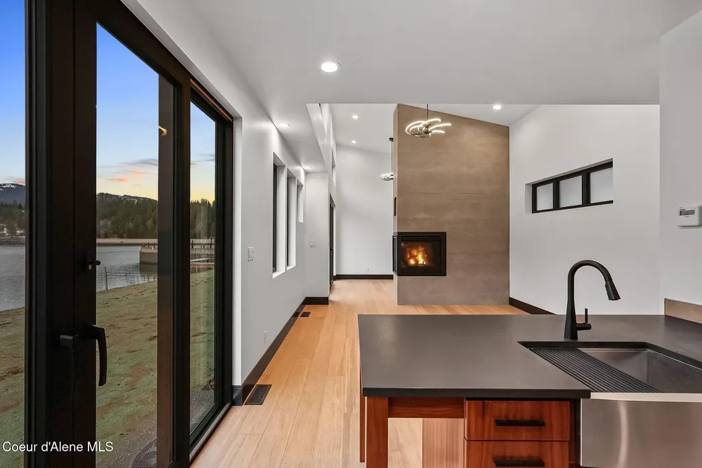 1808 Garfield Bay Road Sagle ID 83860