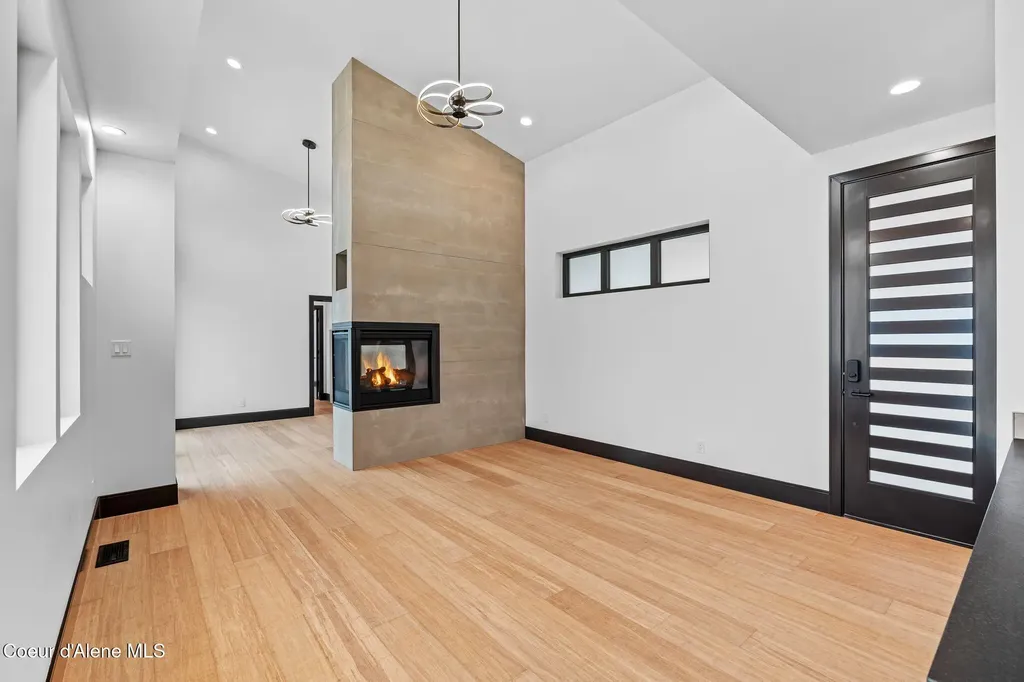1808 Garfield Bay Road Sagle ID 83860