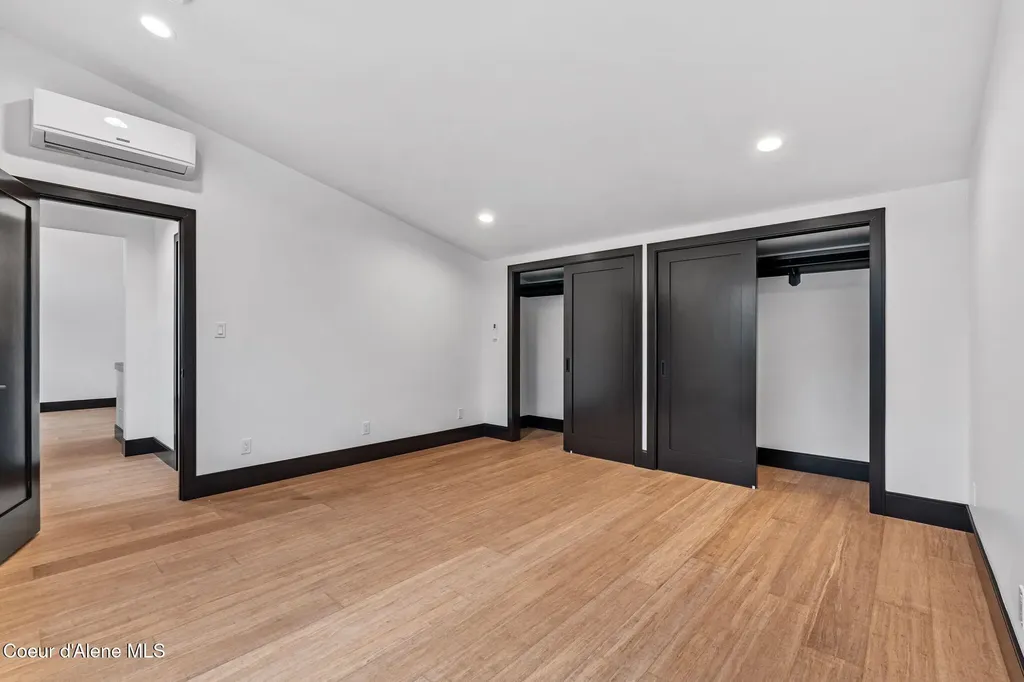 1808 Garfield Bay Road Sagle ID 83860