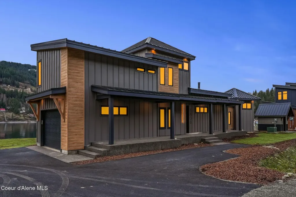1808 Garfield Bay Road Sagle ID 83860