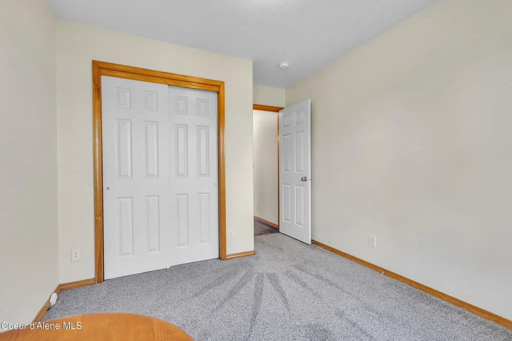 8849 N Torrey Lane Hayden ID 83835