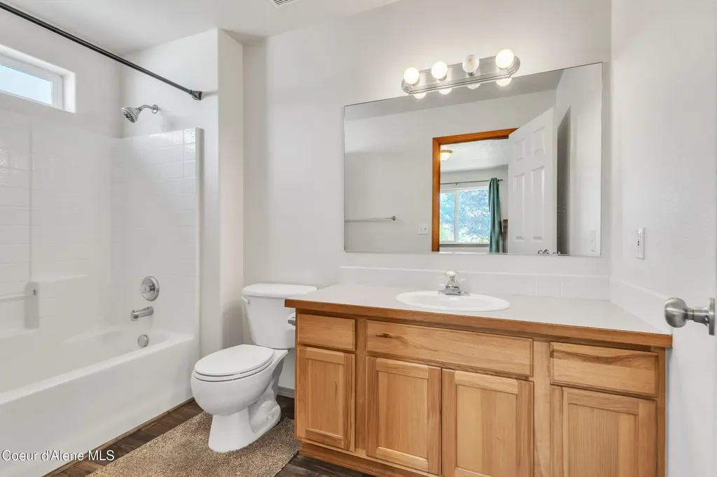 8849 N Torrey Lane Hayden ID 83835