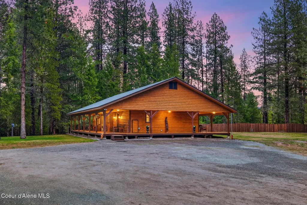 415 Hummingbird Drive Sandpoint ID 83864