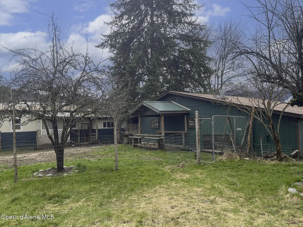109 W 6th Avenue Clark Fork ID 83811