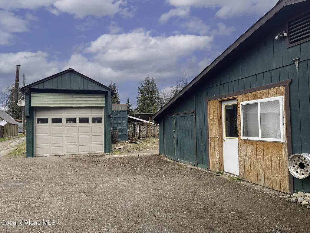 109 W 6th Avenue Clark Fork ID 83811