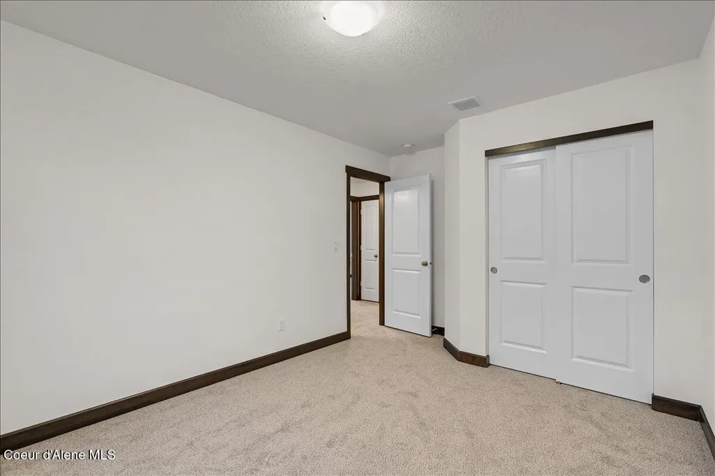 2947 N Neptune Street Post Falls ID 83854