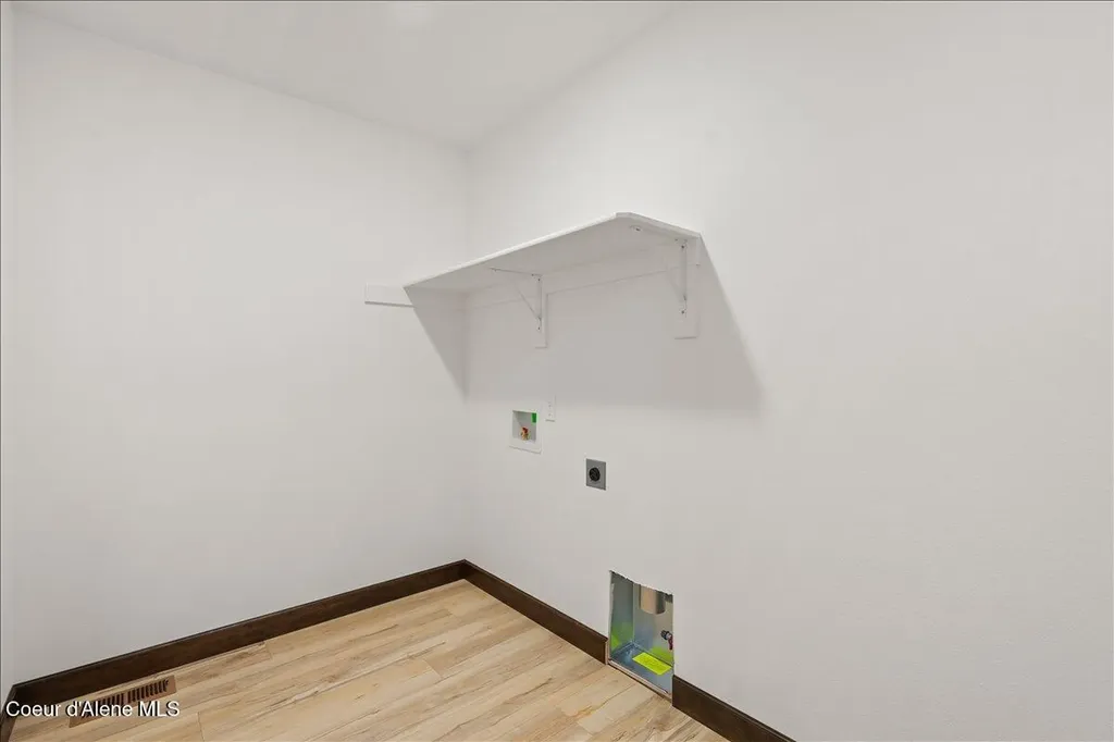 2947 N Neptune Street Post Falls ID 83854