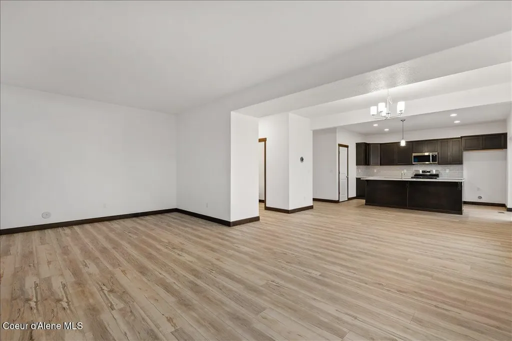 2947 N Neptune Street Post Falls ID 83854