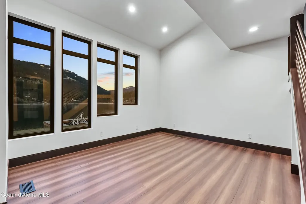 1770 Garfield Bay Road Sagle ID 83860