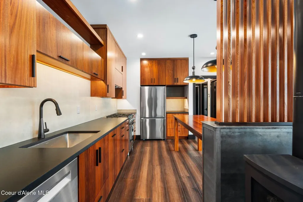 1770 Garfield Bay Road Sagle ID 83860