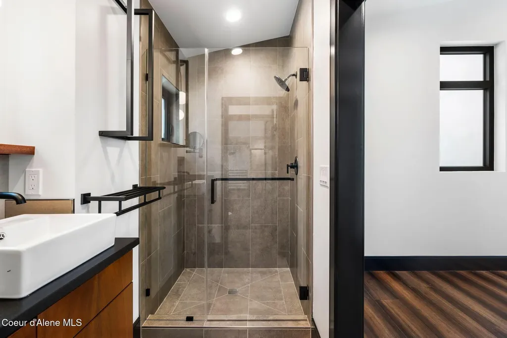1770 Garfield Bay Road Sagle ID 83860