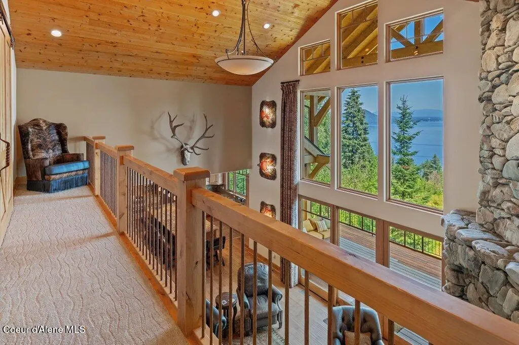 477 Big Pine Drive Sagle ID 83860