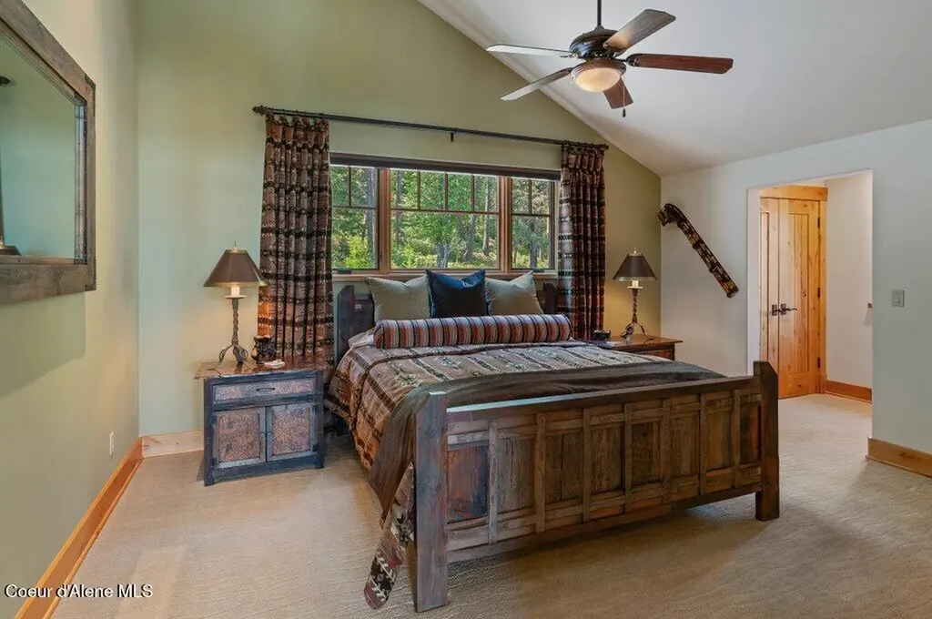 477 Big Pine Drive Sagle ID 83860