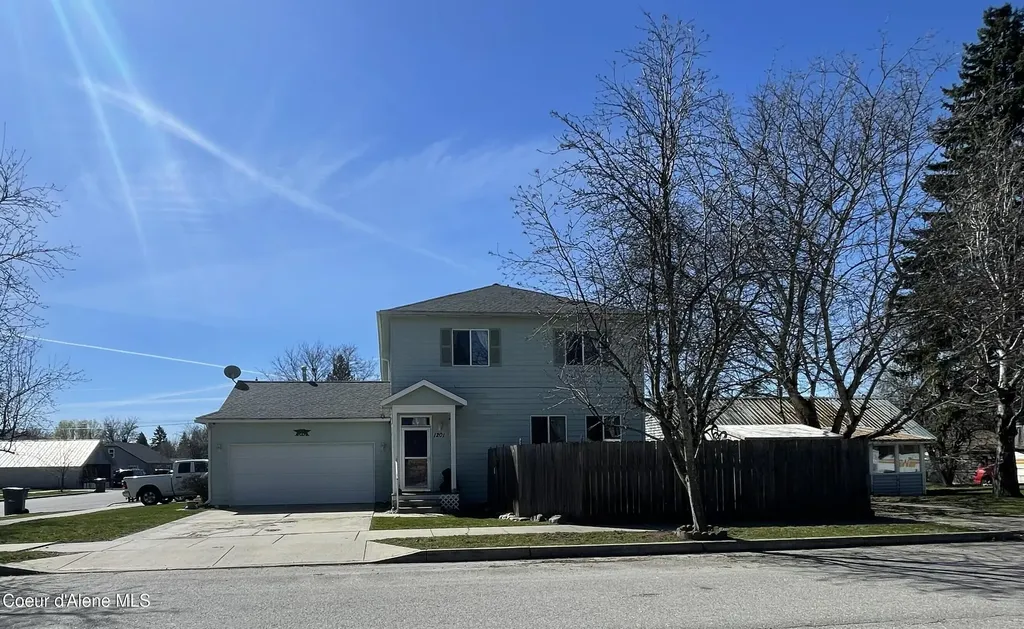 1201 Spruce Street Sandpoint ID 83864