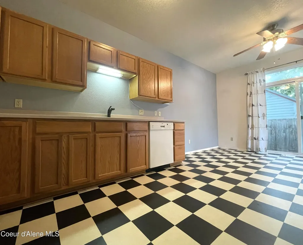1201 Spruce Street Sandpoint ID 83864