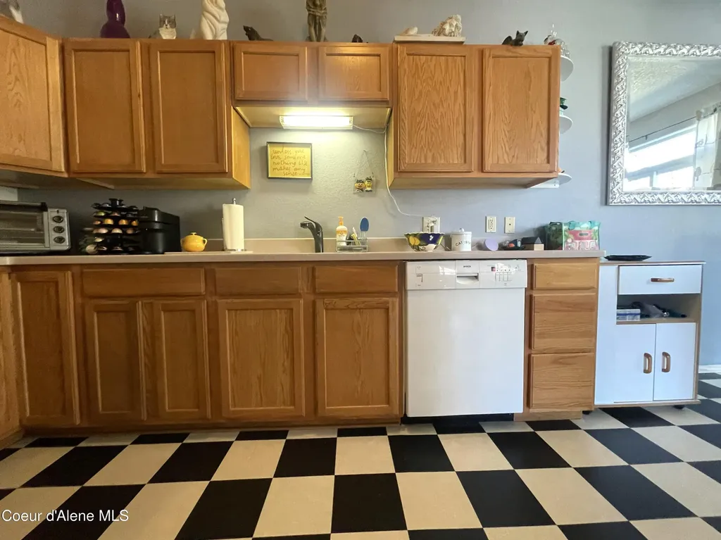 1201 Spruce Street Sandpoint ID 83864
