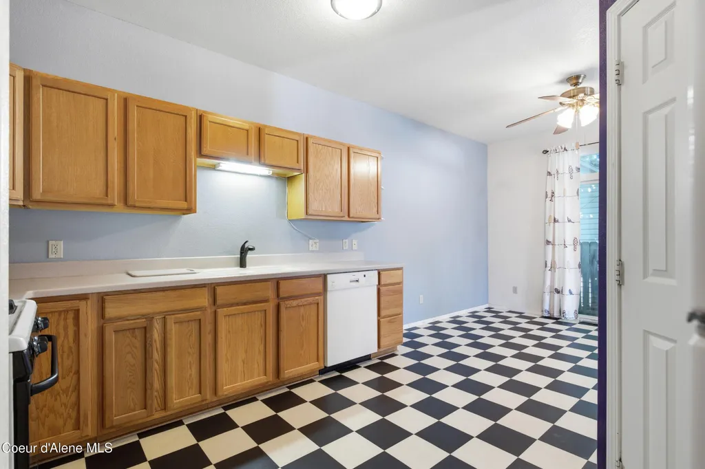 1201 Spruce Street Sandpoint ID 83864