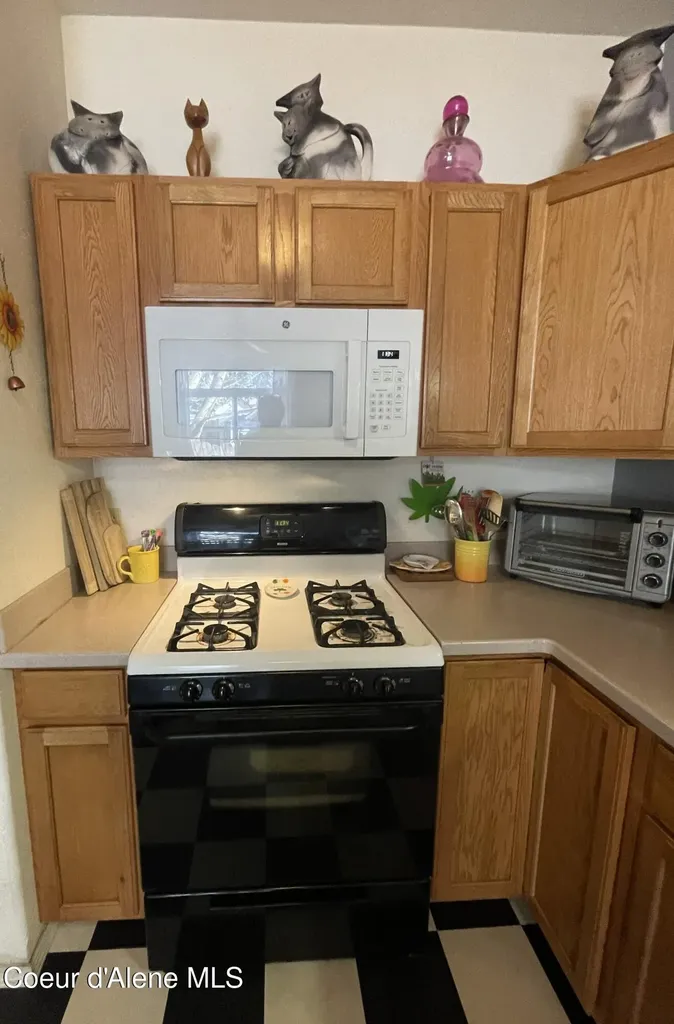 1201 Spruce Street Sandpoint ID 83864